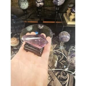 Amethyst point Japanese stand